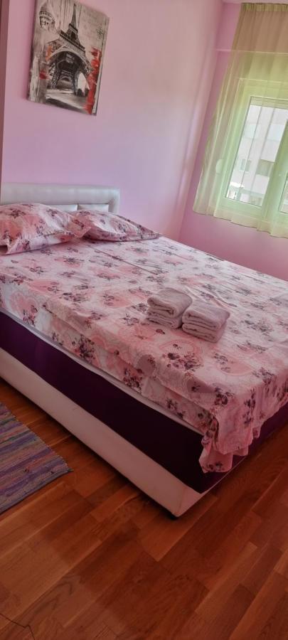 Naki Apartmani Podgorica Esterno foto