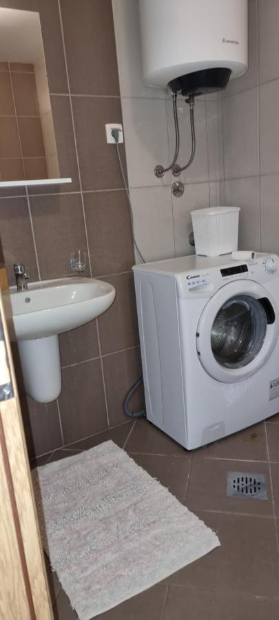 Naki Apartmani Podgorica Esterno foto