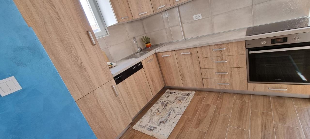 Naki Apartmani Podgorica Esterno foto