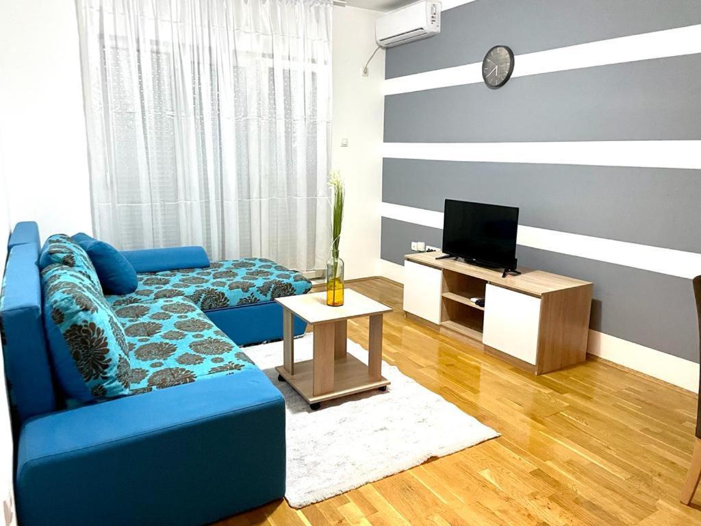 Naki Apartmani Podgorica Camera foto